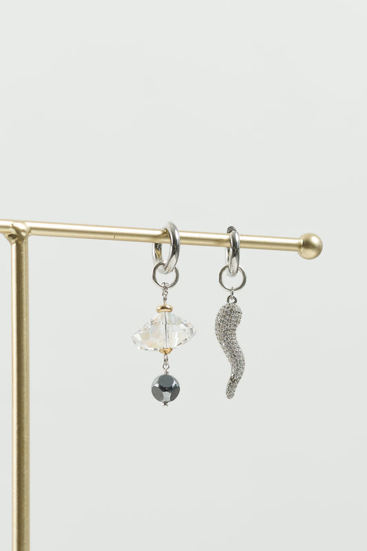 ERIKA earrings with crystal SwarovskiSAMOKISH