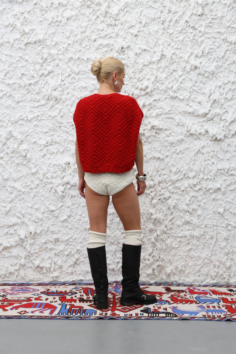 Vest With A Voluminous Weave 91LAB