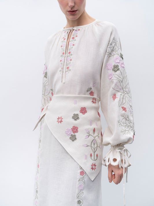 Embroidered linen shawl with floral ornaments Rozmay ETNODIM