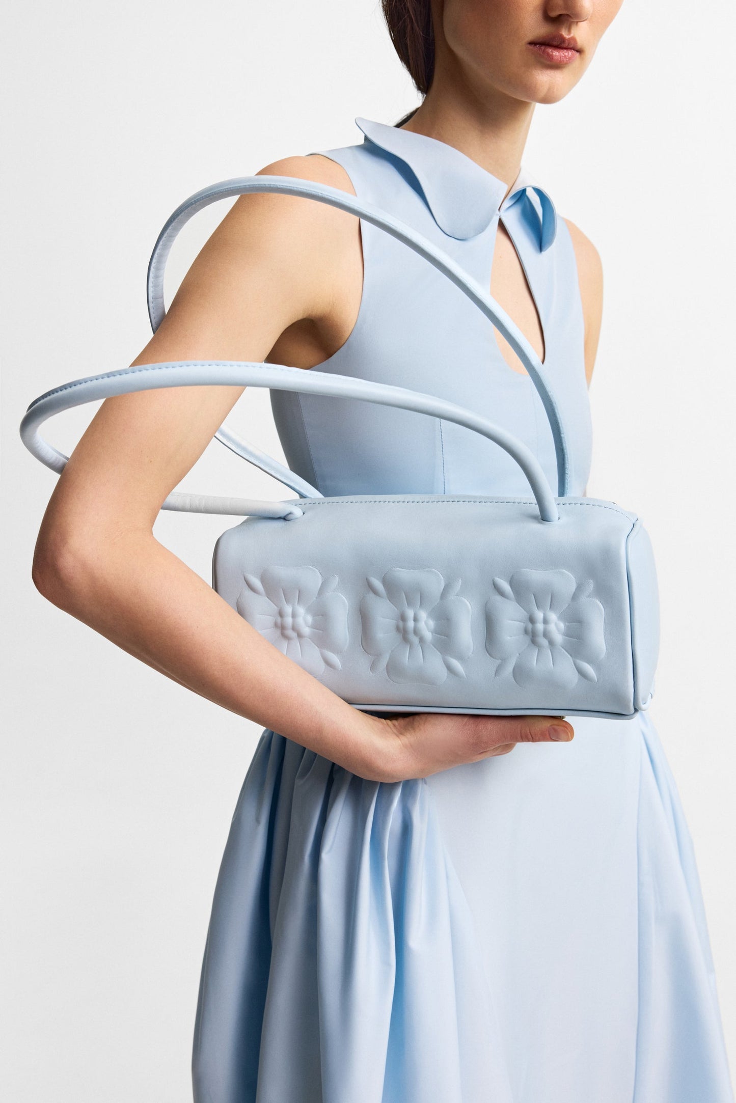 Bas-relief bag in ice blue PODYH