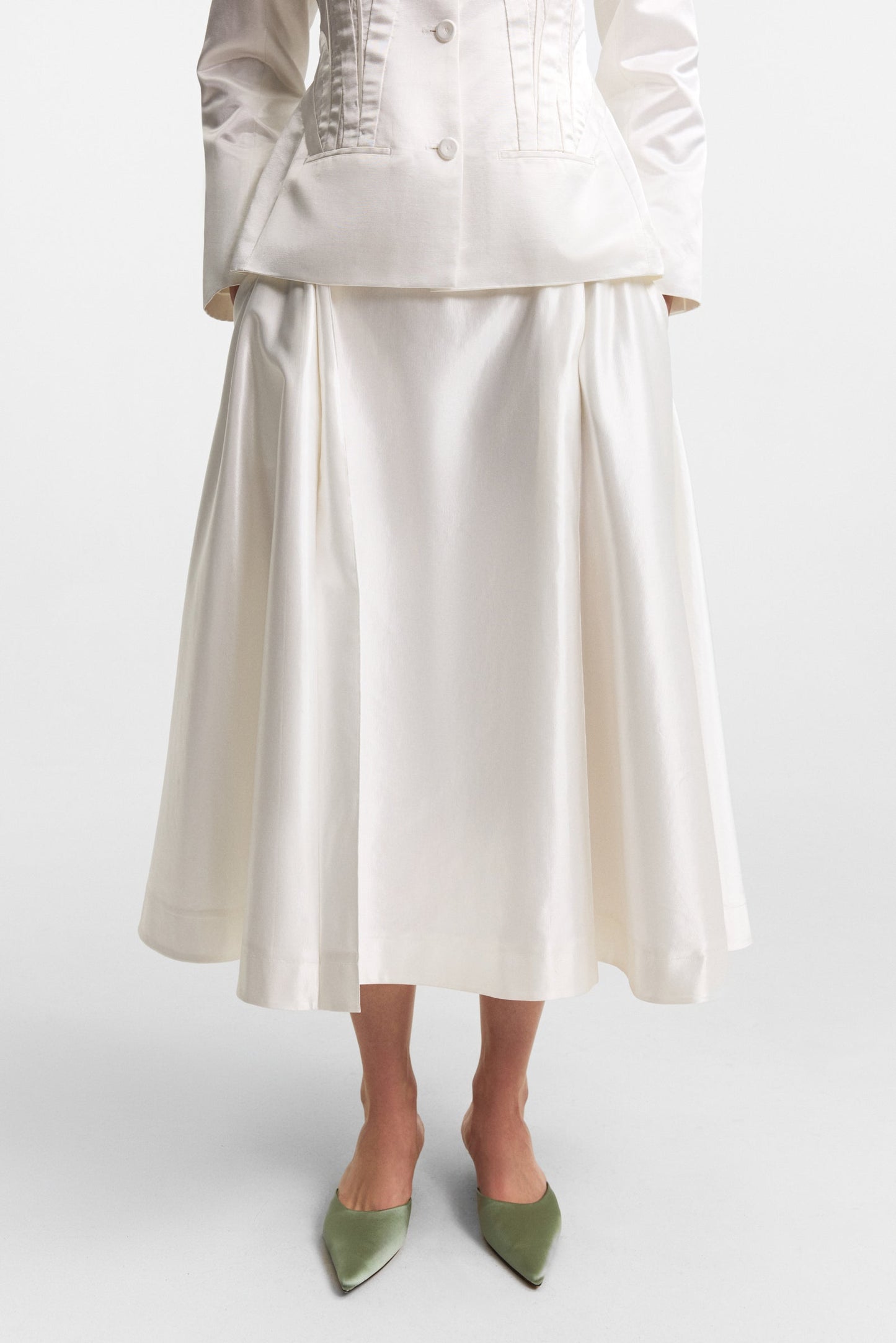 Iris skirt in cloud white PODYH