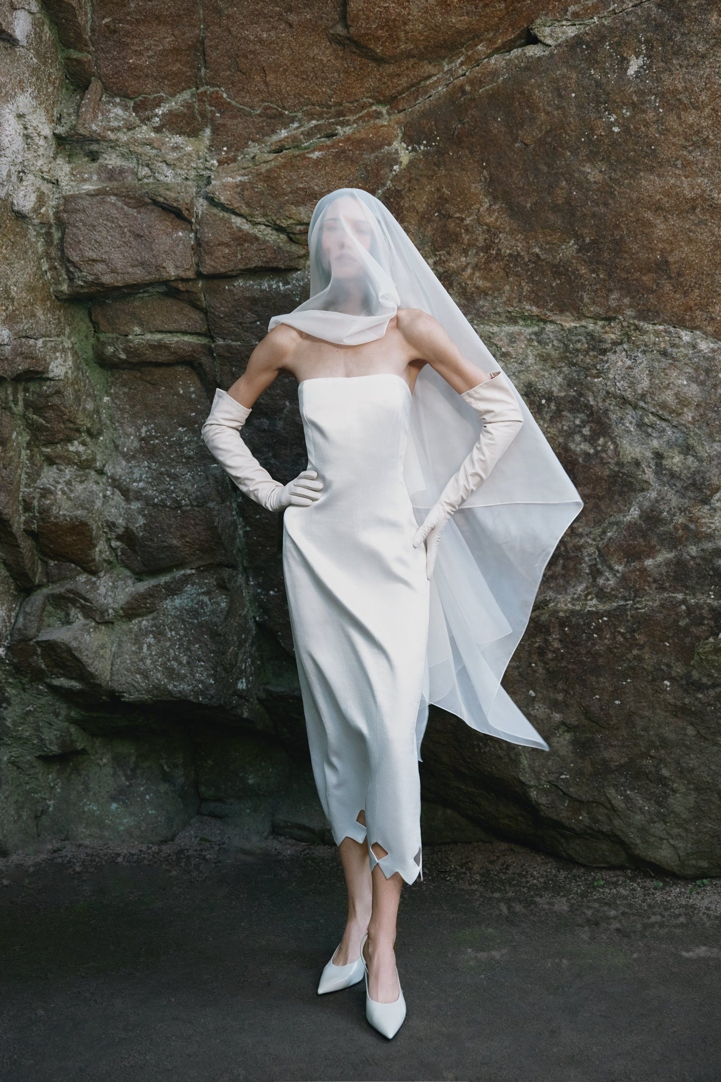 Tympan dress eggshell PODYH