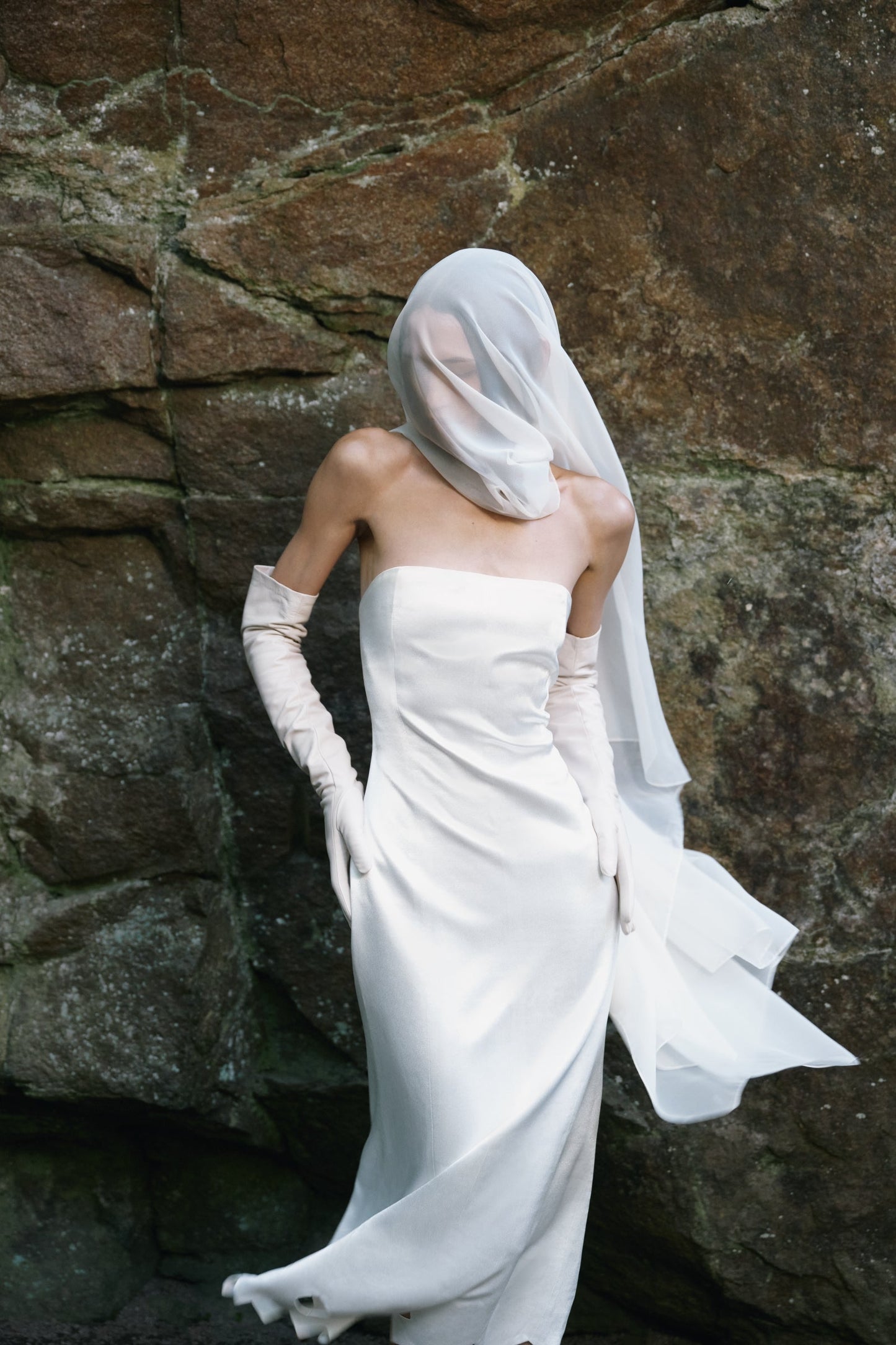 Tympan dress eggshell PODYH