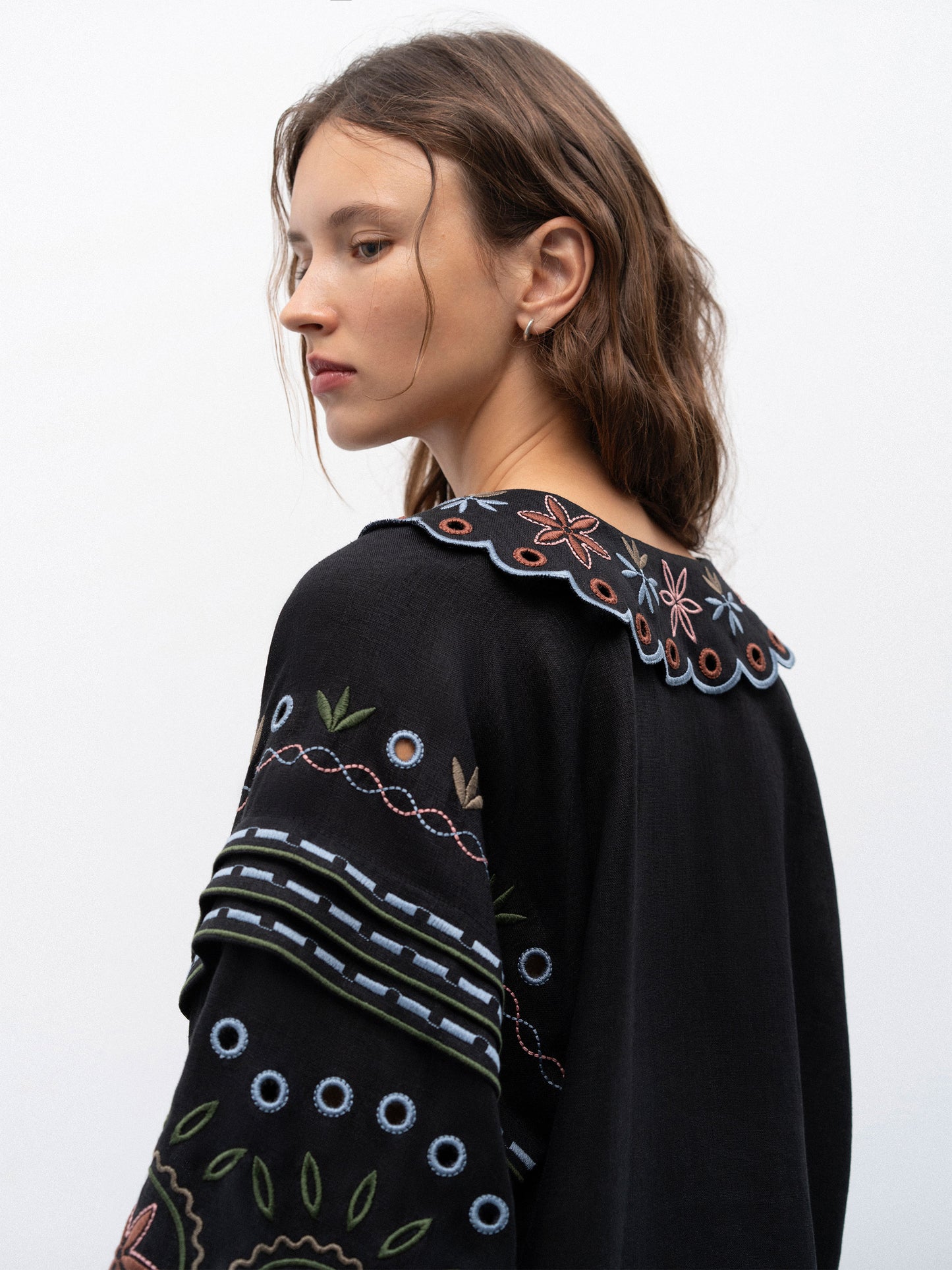 Embroidered jacket made of black linen with a collar Bandura Temna ETNODIM