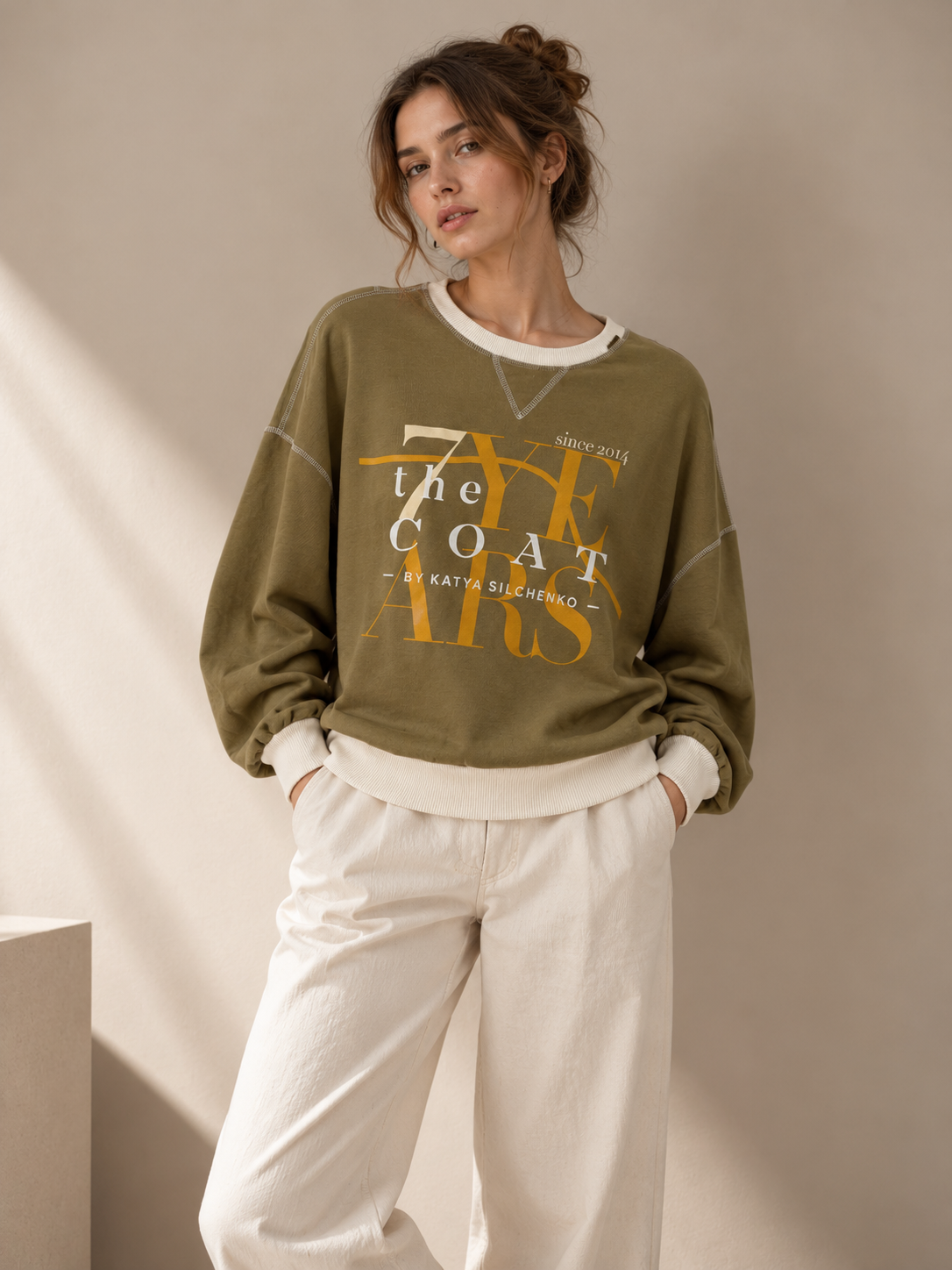 Sweatshirt THE COAT (Pre-Owned)
