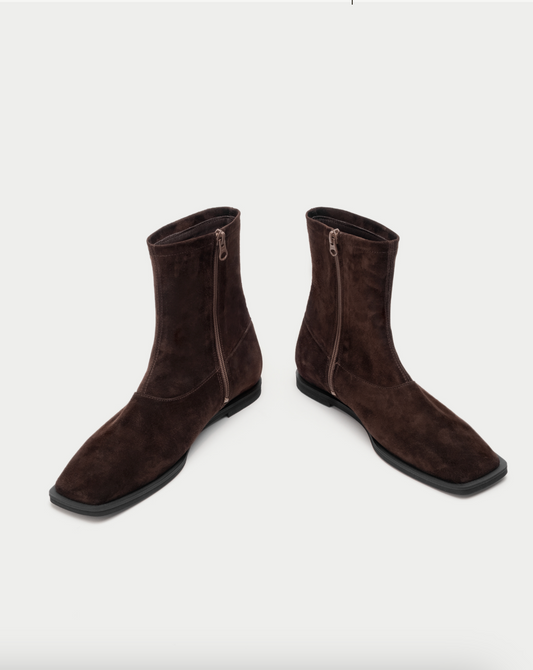 Di Boots Brown HVOYA