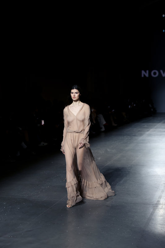 Chiffon silk beige skirt NOVITSKA
