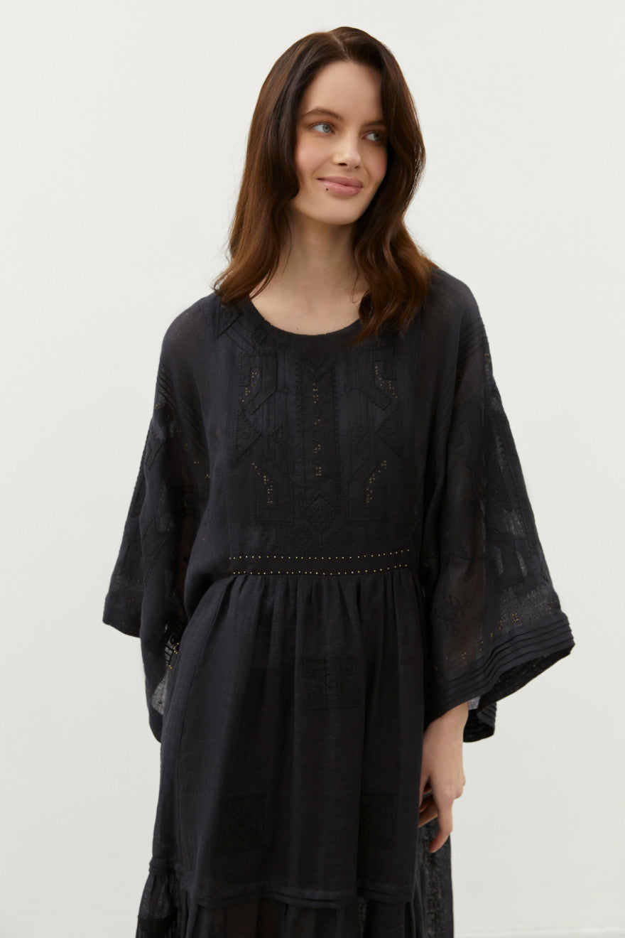 BRAILLE LONG DRESS IN BLACK My Sleeping Gypsy