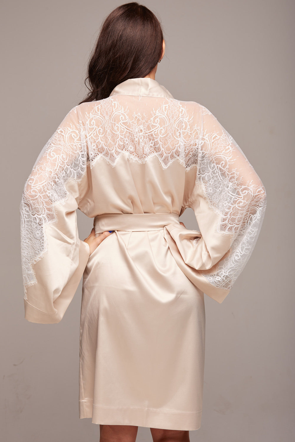 Sexy silk kimono «Lady Wild Bird» with lace LADY HUNTER